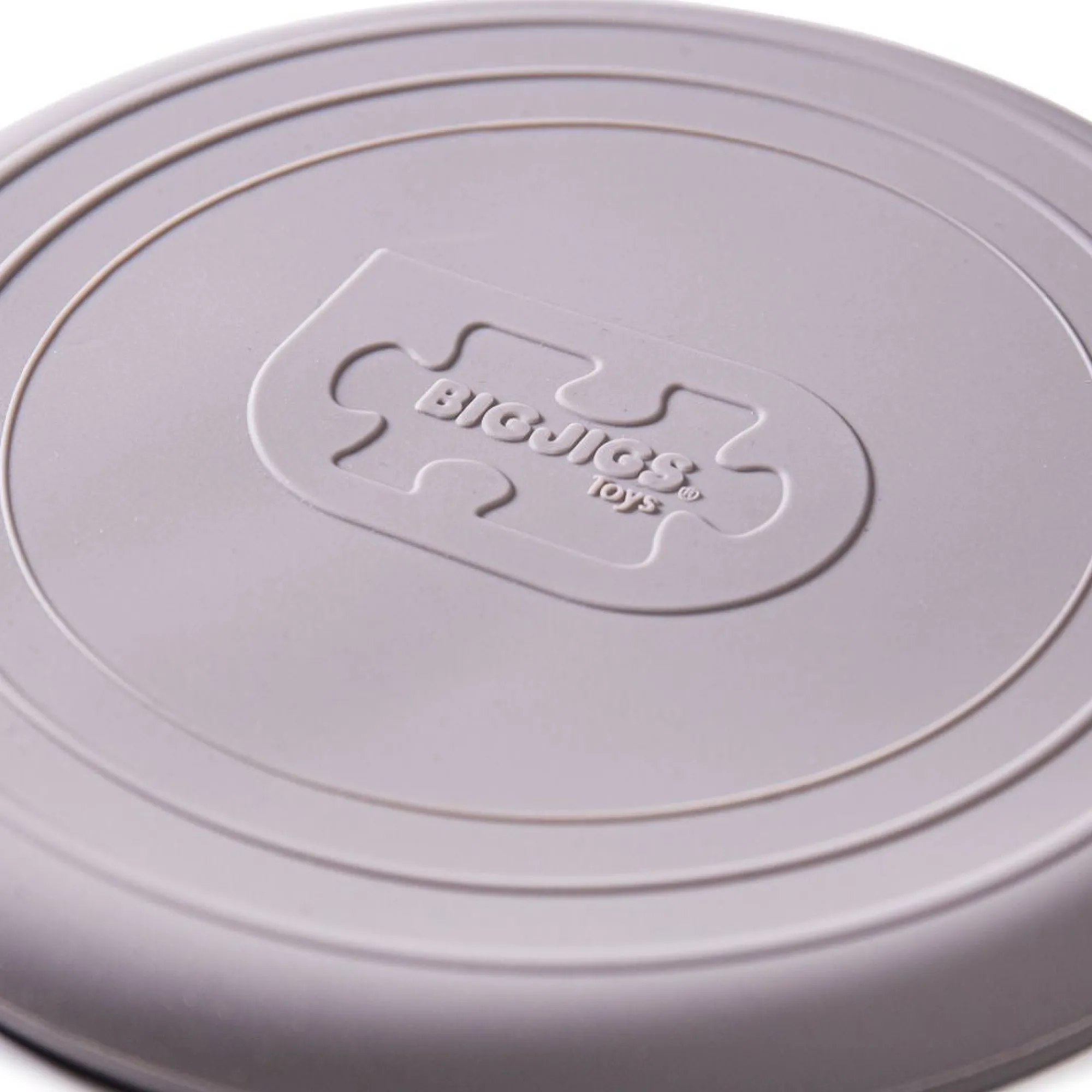 bigjigs__frisbee__stone_g_1.webp Bigjigs Beach | Outlet>- Frisbee - Stone Grey