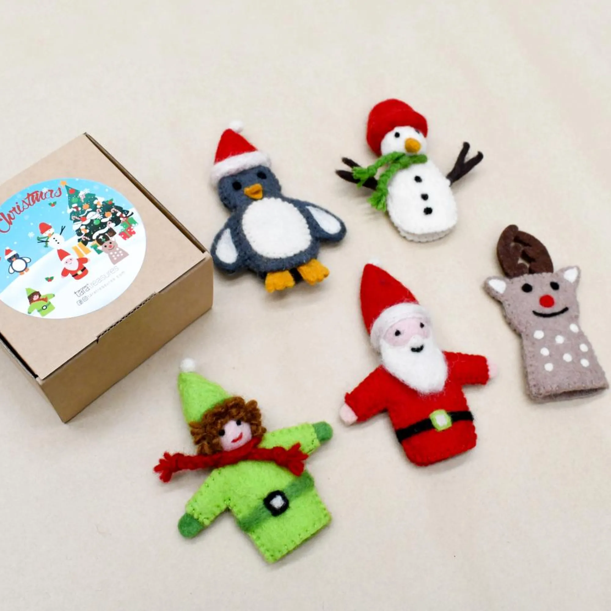 christmas_felt_finger_pup_2.webp Tara Treasures Christmas>Christmas Felt Finger Puppet Set