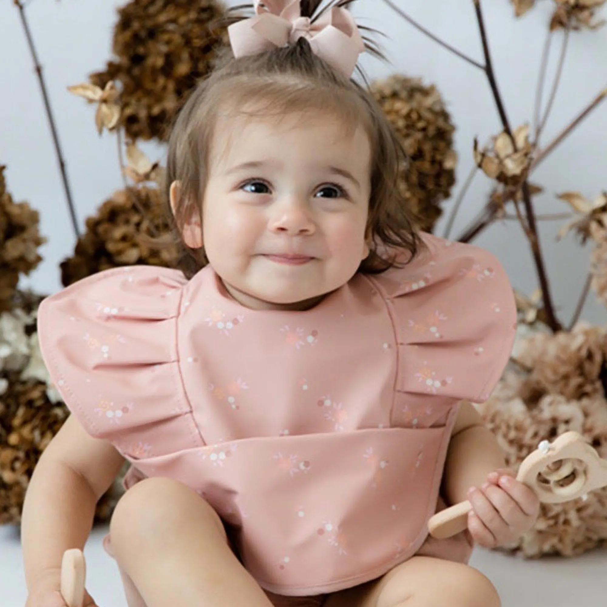 daisy_frill__snuggle_bib_0.webp Snuggle Hunny Baby>Daisy Frill - Snuggle Bib