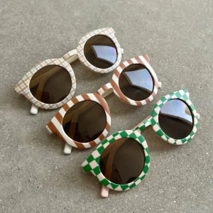 Spotty Dot Beach>Kids Unisex UV 400 Sunglasses - 12M+