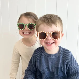 Spotty Dot Beach>Kids Unisex UV 400 Sunglasses - 12M+