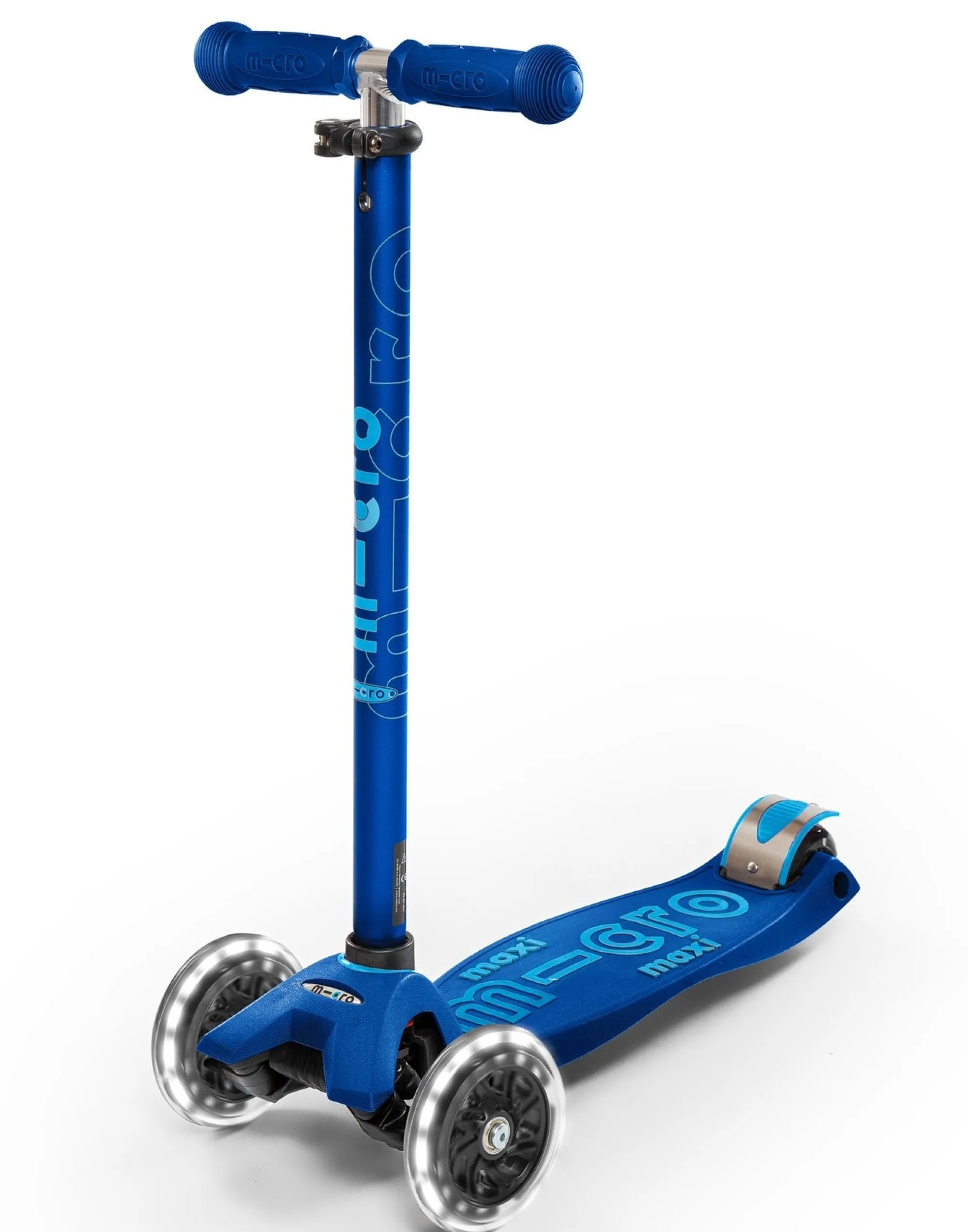 micro_maxi_deluxe_led_whe_2.webp Micro Scooters Things That Go>Micro Maxi DELUXE LED Wheels - 5 to 12 years (multiple colours)