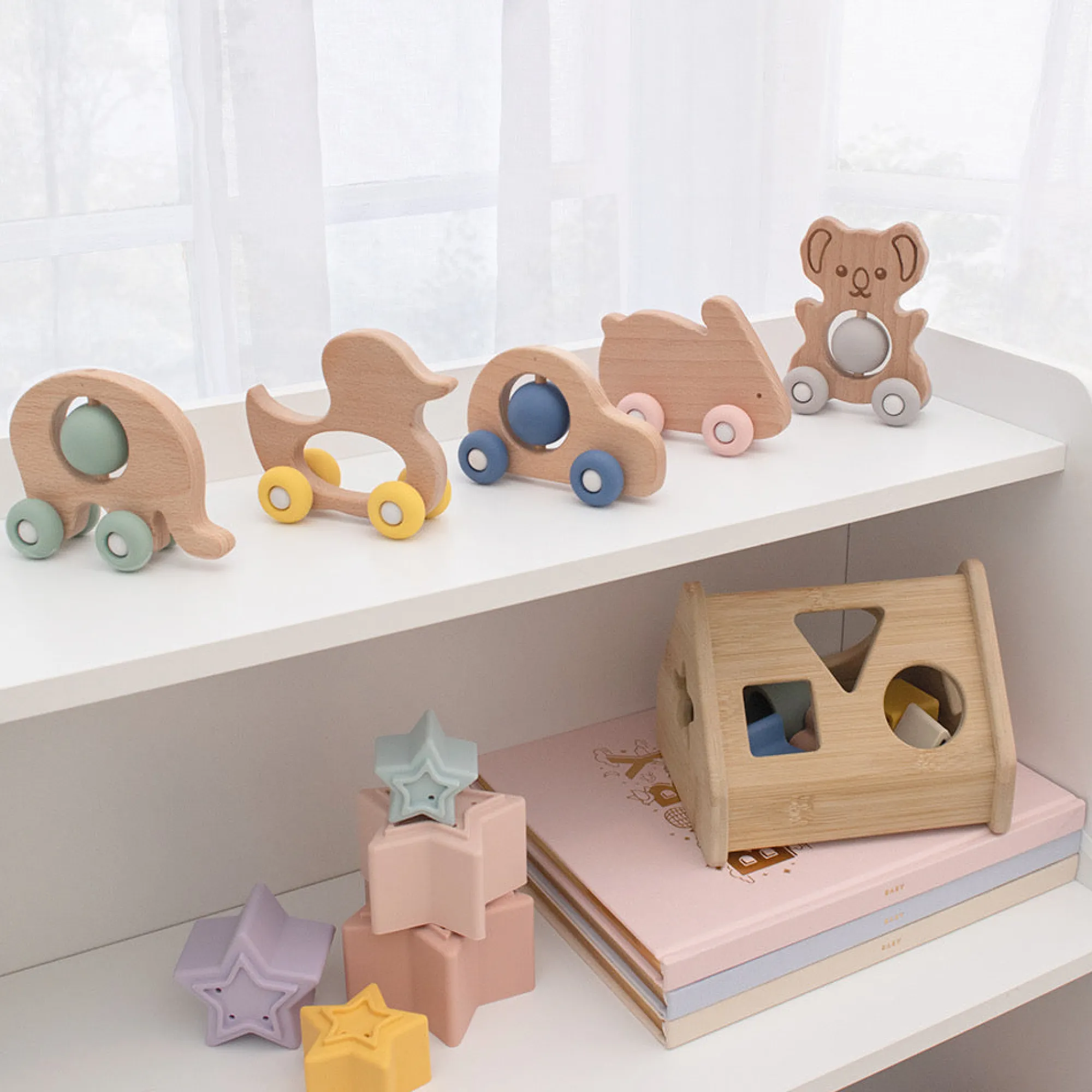 push_a_longs___designs__m_4.webp Playground Baby | Outlet>Push a Longs - 4 designs - 6M+
