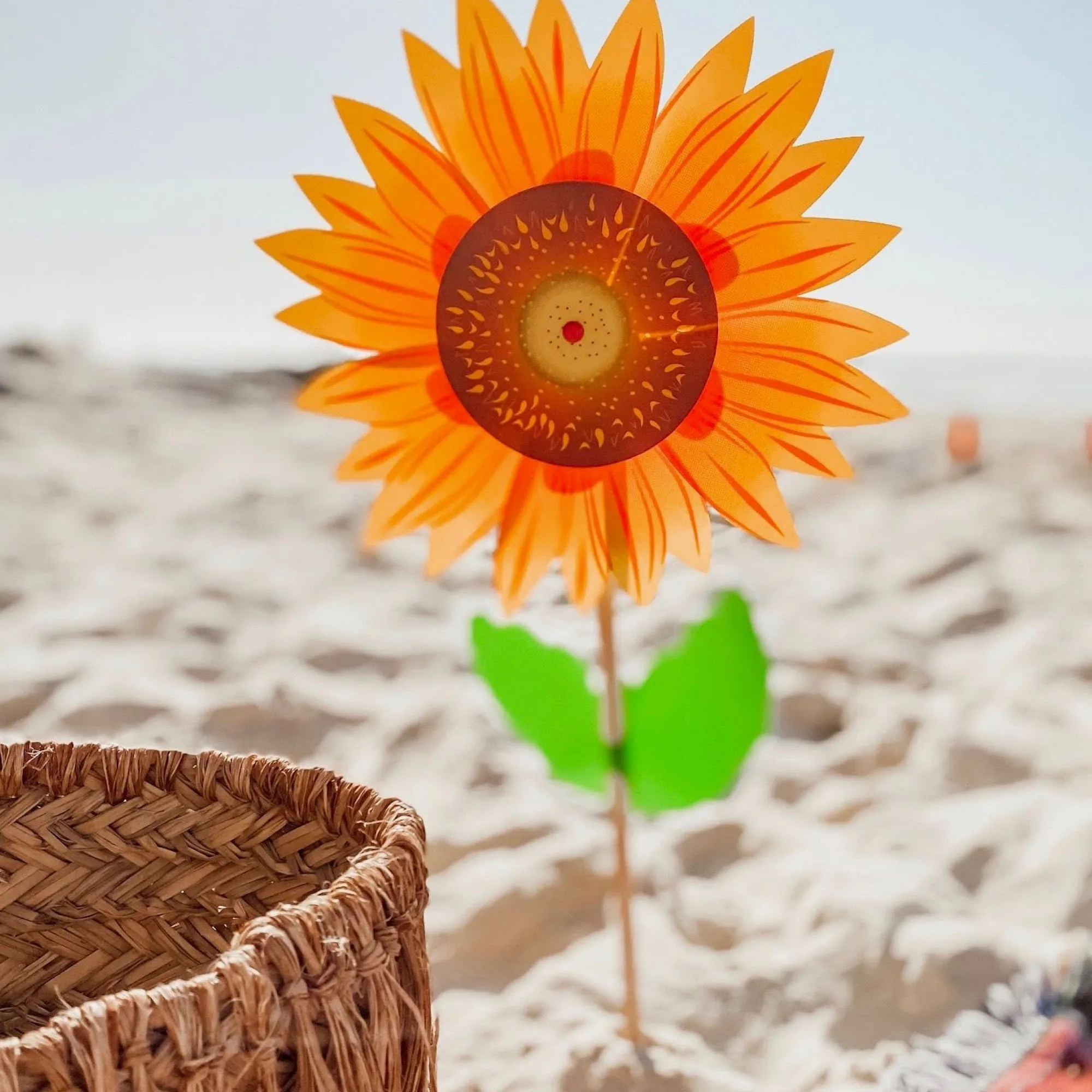 sunflower_girasole_pinwhe_3.webp Whirly Sensory | Garden>Sunflower Girasole Pinwheel - 3+